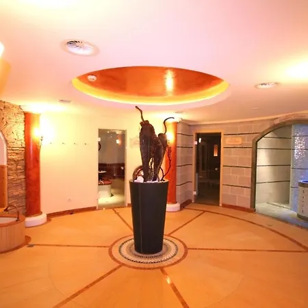 فندق Kajetansbruecke فوندس